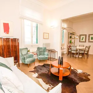 Apartment Raffaello By Prestige