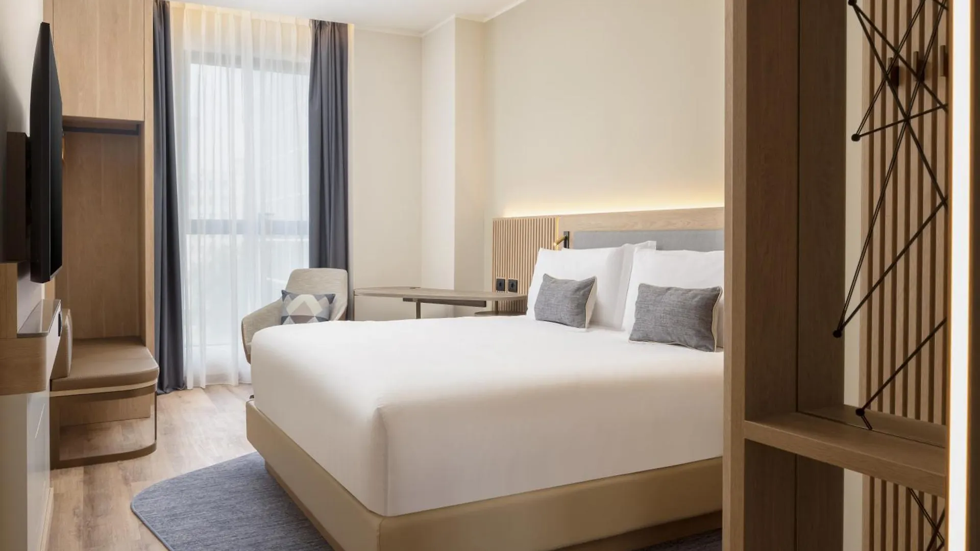 Courtyard By Marriott Milano Linate Hotel 4*, Milan
