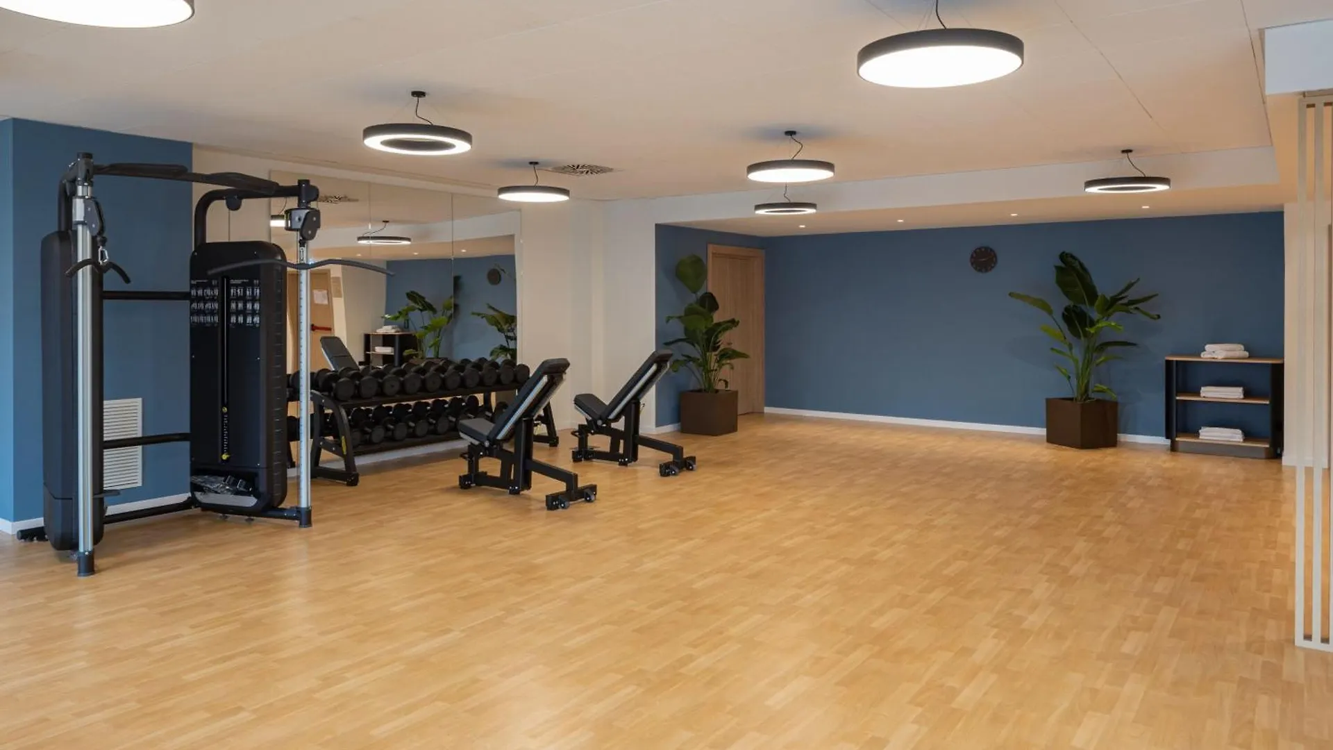 Courtyard By Marriott Milano Linate Hotel Milaan