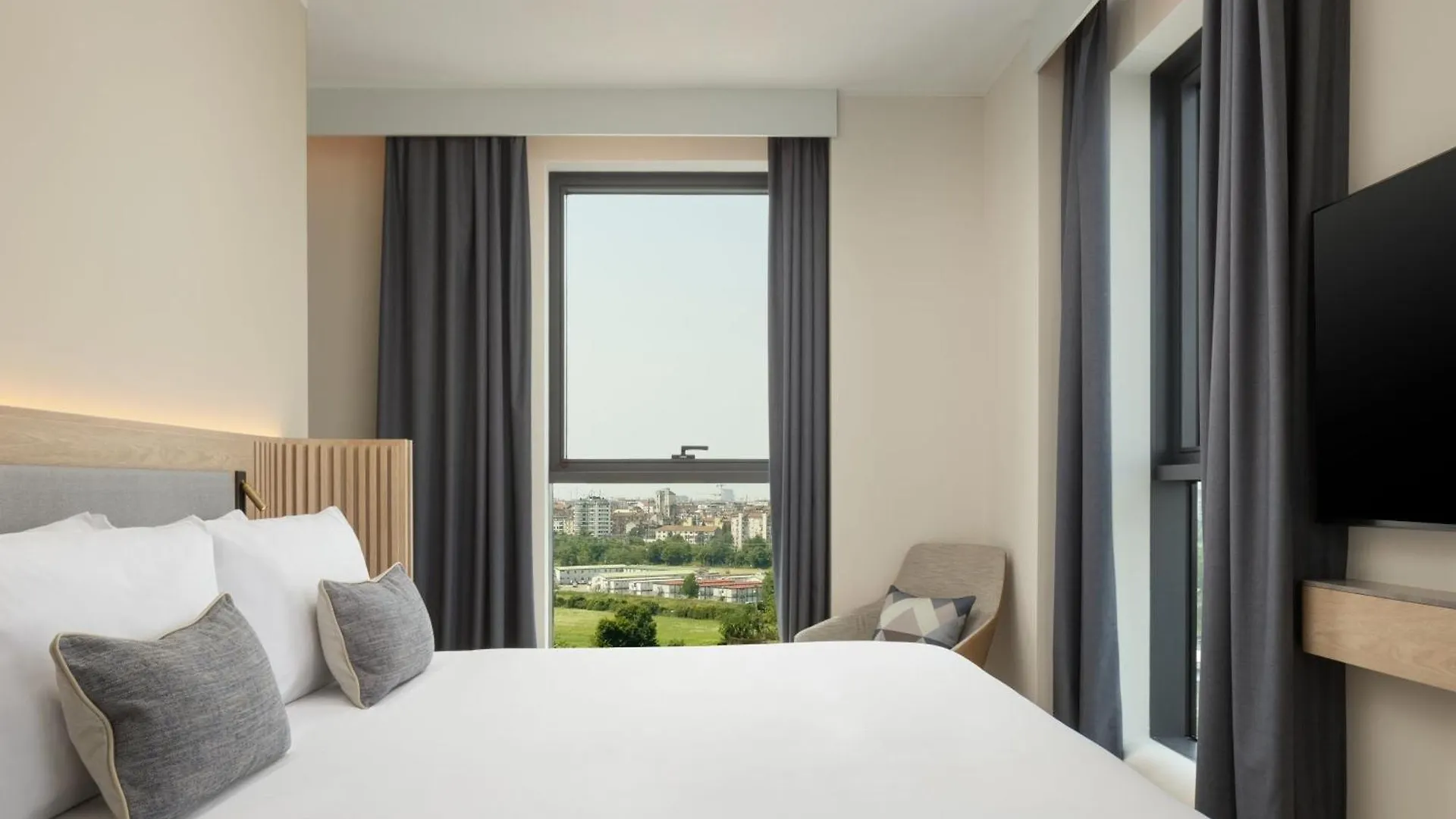 Courtyard By Marriott Milano Linate Hotel