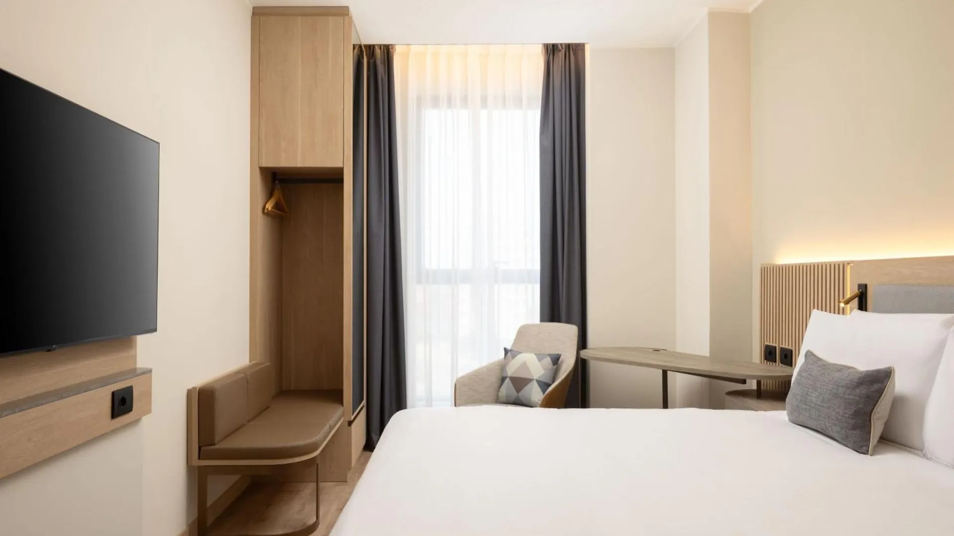 Courtyard By Marriott Milano Linate Hotel
