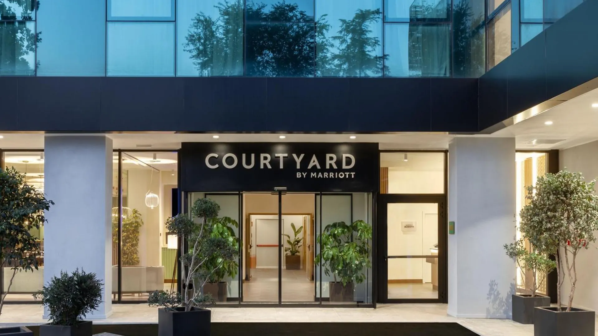 Courtyard By Marriott Milano Linate Hotel