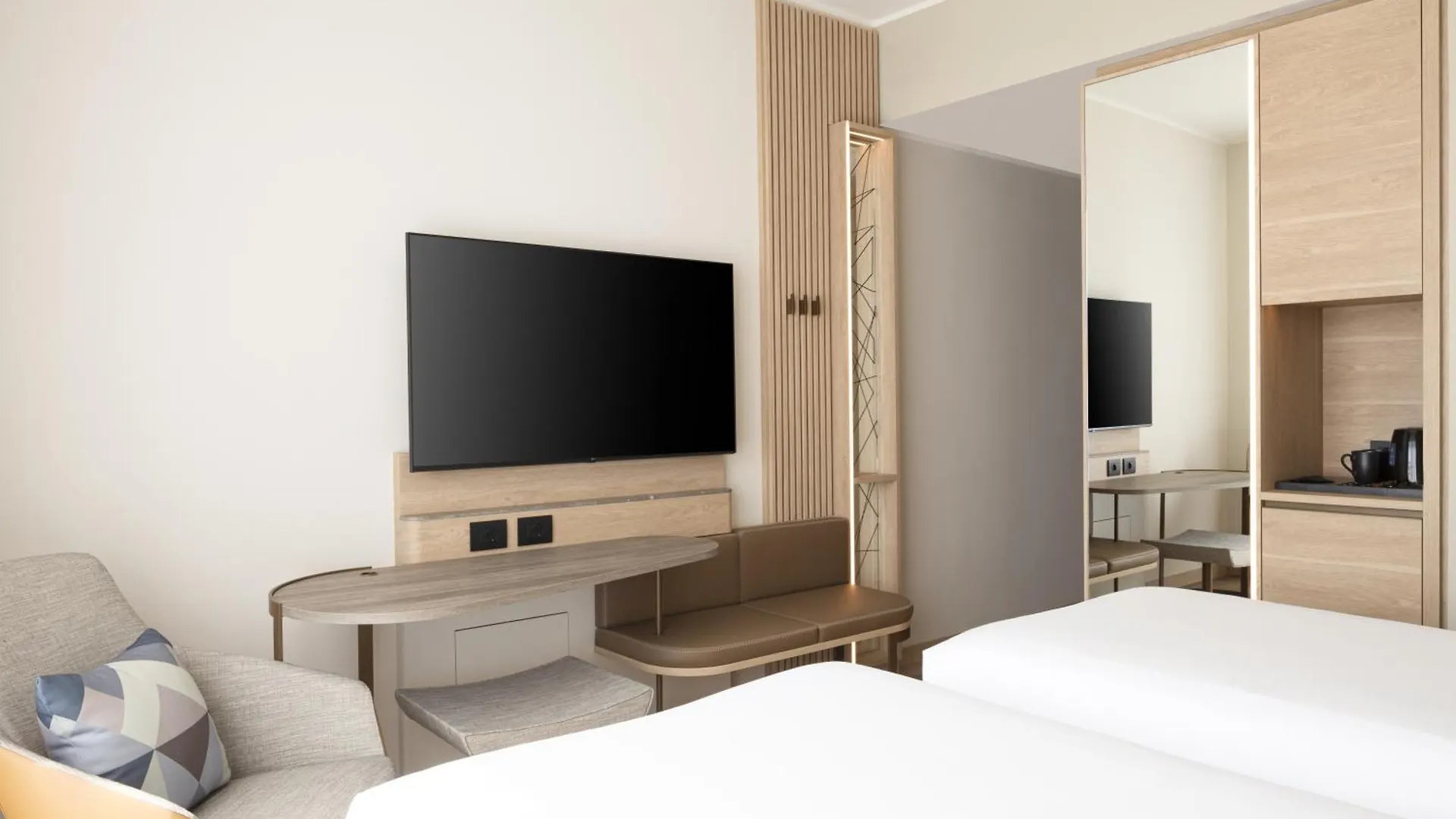 Courtyard By Marriott Milano Linate Hotel