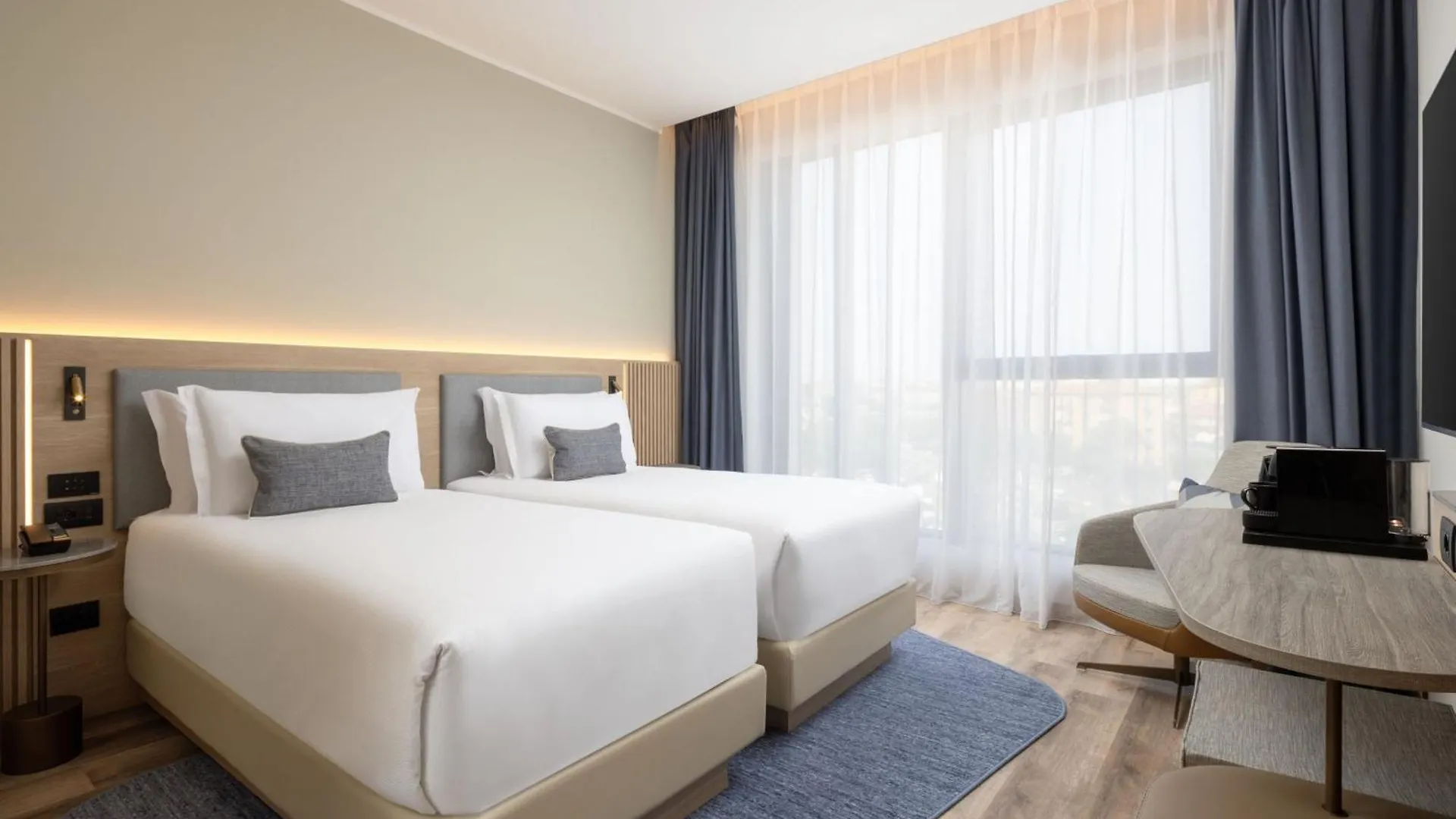 Courtyard By Marriott Milano Linate Hotel